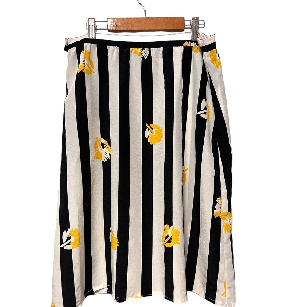 Sasson Stripe Floral Skirt - Picture 3 of 8